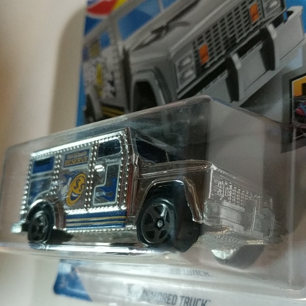 Hot Wheels HW Armored Truck - Picture 8 of 8
